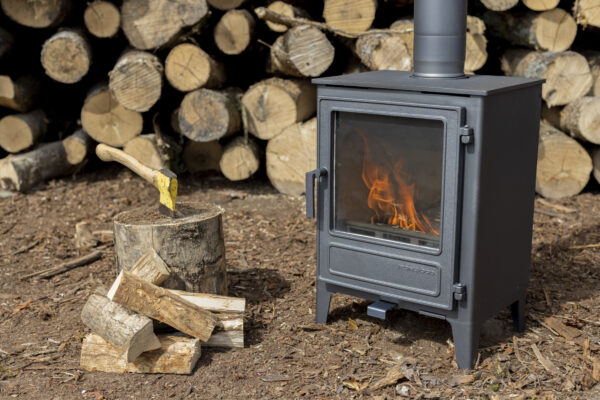 The Ironwood Monnow 5kw - The Ironwood Monnow 5Kw is the first wood burning stove of its kind to be made in South Wales. Designed by the team at Topstak, the Ironwood Monnow has been manufactured to the best quality using Welsh steel from Tata Steel in Port Talbot. Each component has been manufactured nearby in Bridgend and welded and assembled at Topstak ensuring a low carbon footprint.